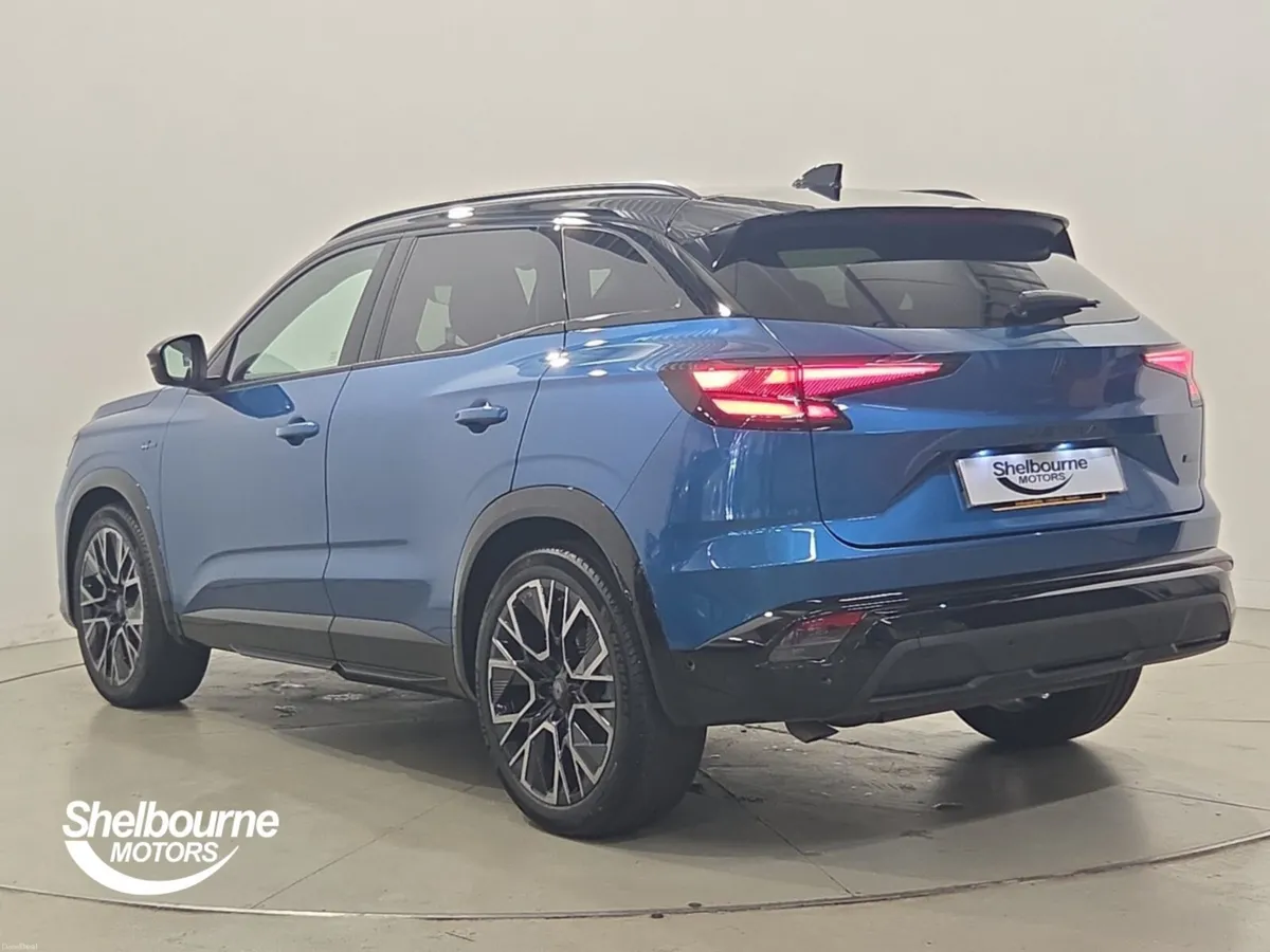 Renault Austral E-Tech Full Hybrid Iconic Esprit A - Image 2