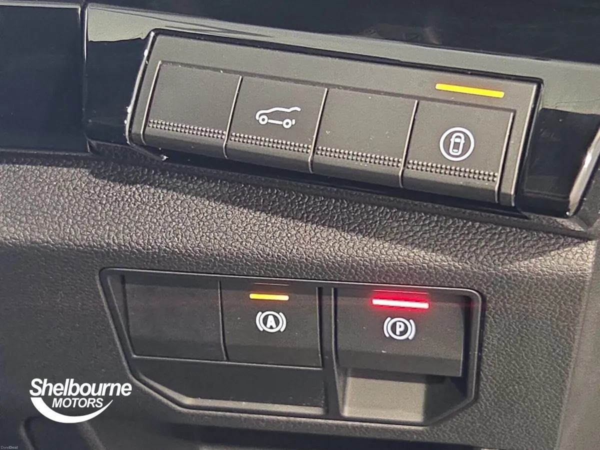Renault Austral E-Tech Full Hybrid Iconic Esprit A - Image 5