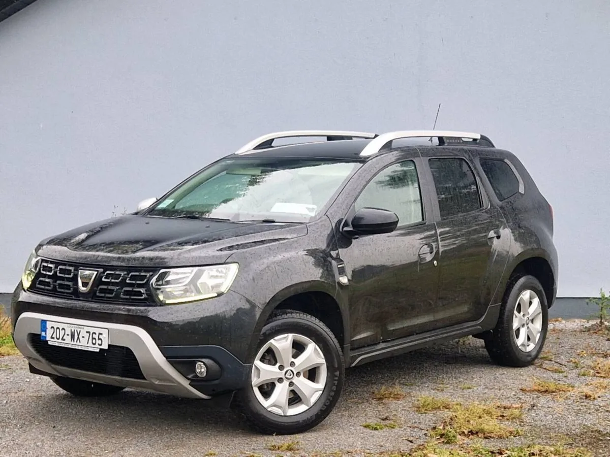 2020 DACIA DUSTER 4X4 PRESTIGE MODEL - Image 2