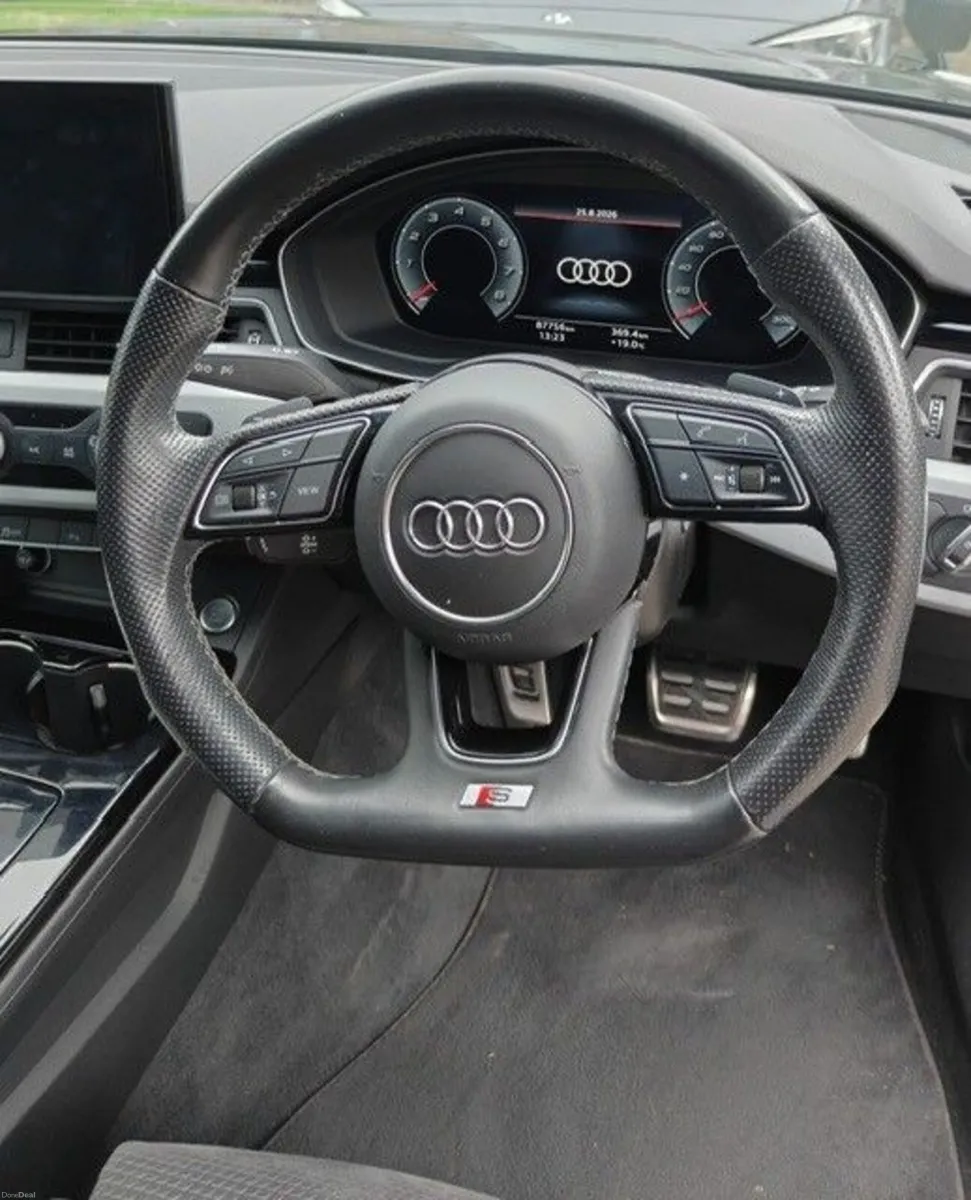 AUDI A5 Sportsback 40 TFSI  Full S Line Black Ed - Image 4
