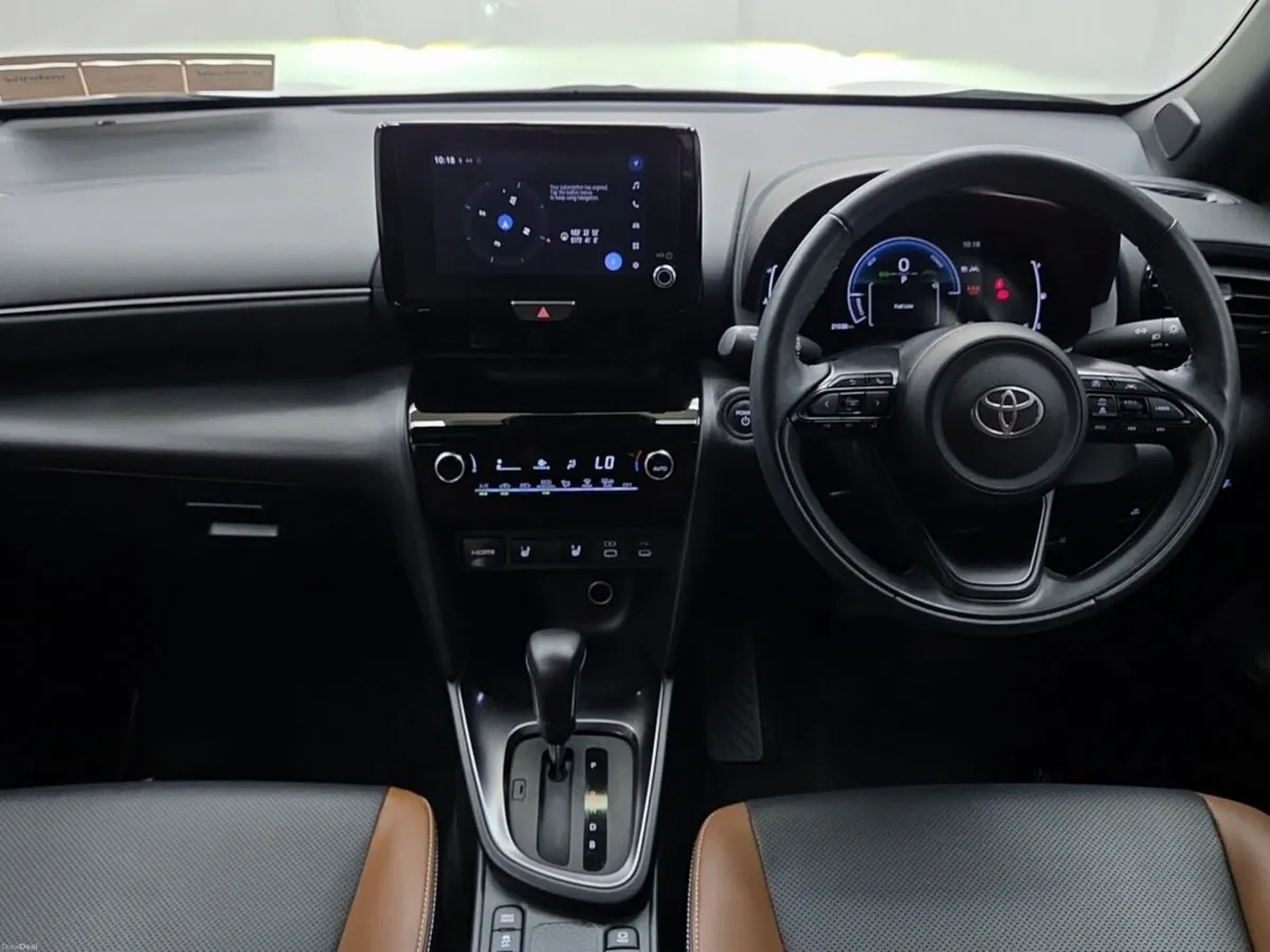 Toyota Yaris Cross 1.5 Z Hybrid *Top spec* - Image 3