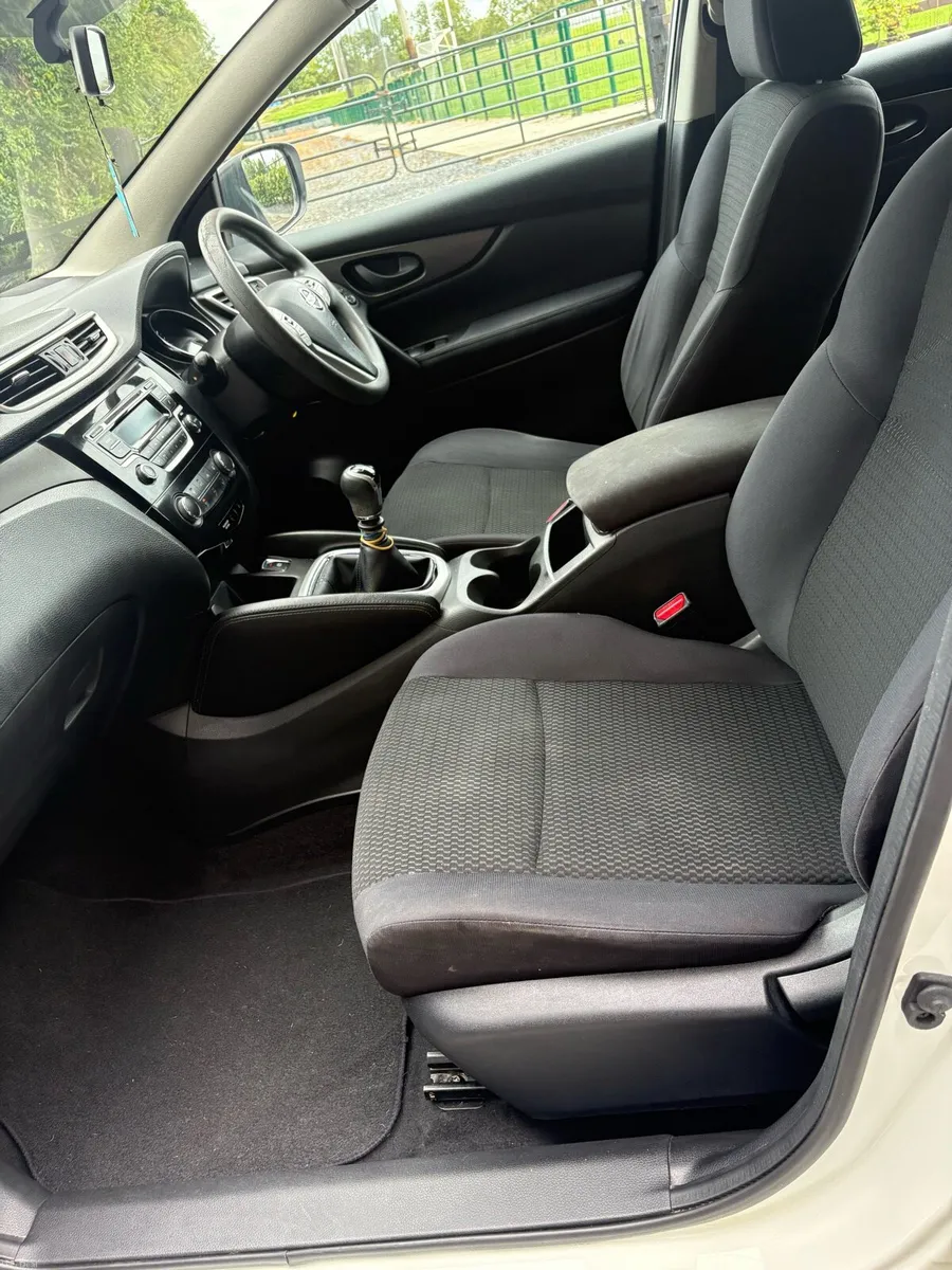 Nissan Qashqai 1.5DCi FSH 152 - Image 6