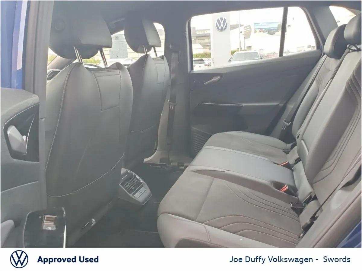 Volkswagen ID.4 LIFE 52kWh 148HP - Image 5