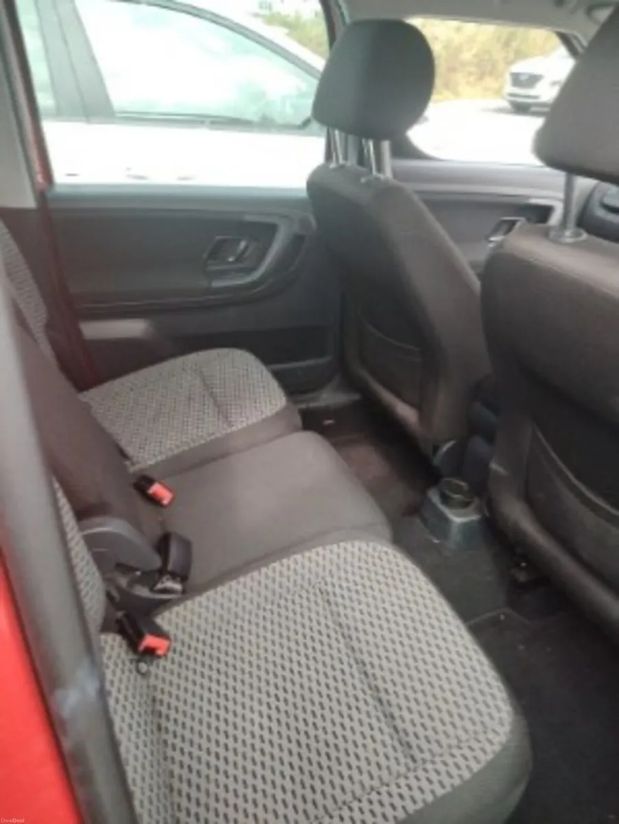 Skoda Roomster 2013 - Image 2