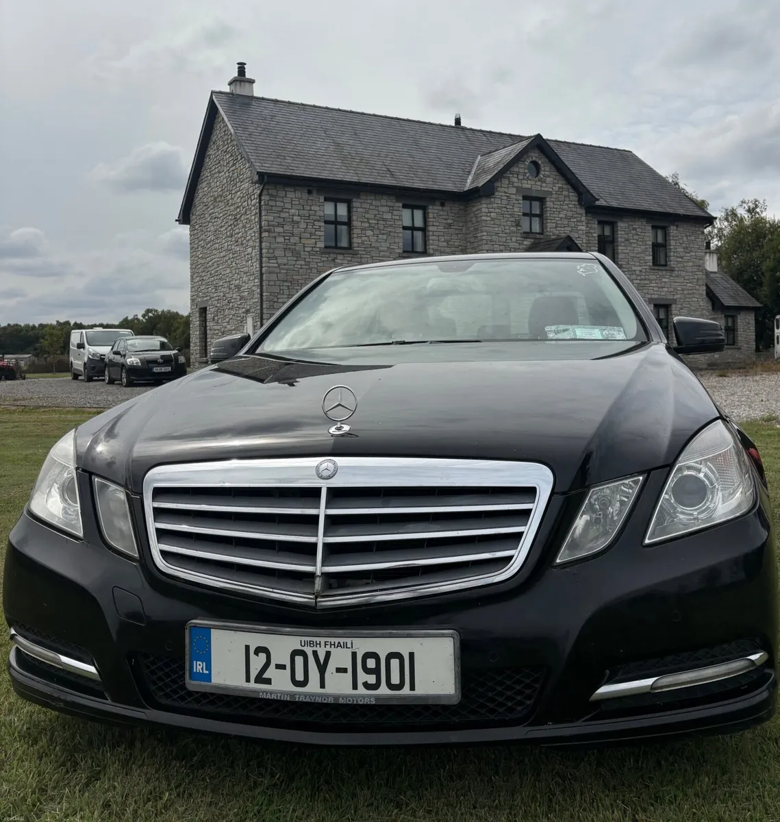 Mercedes-Benz E-Class 2012 - Image 1