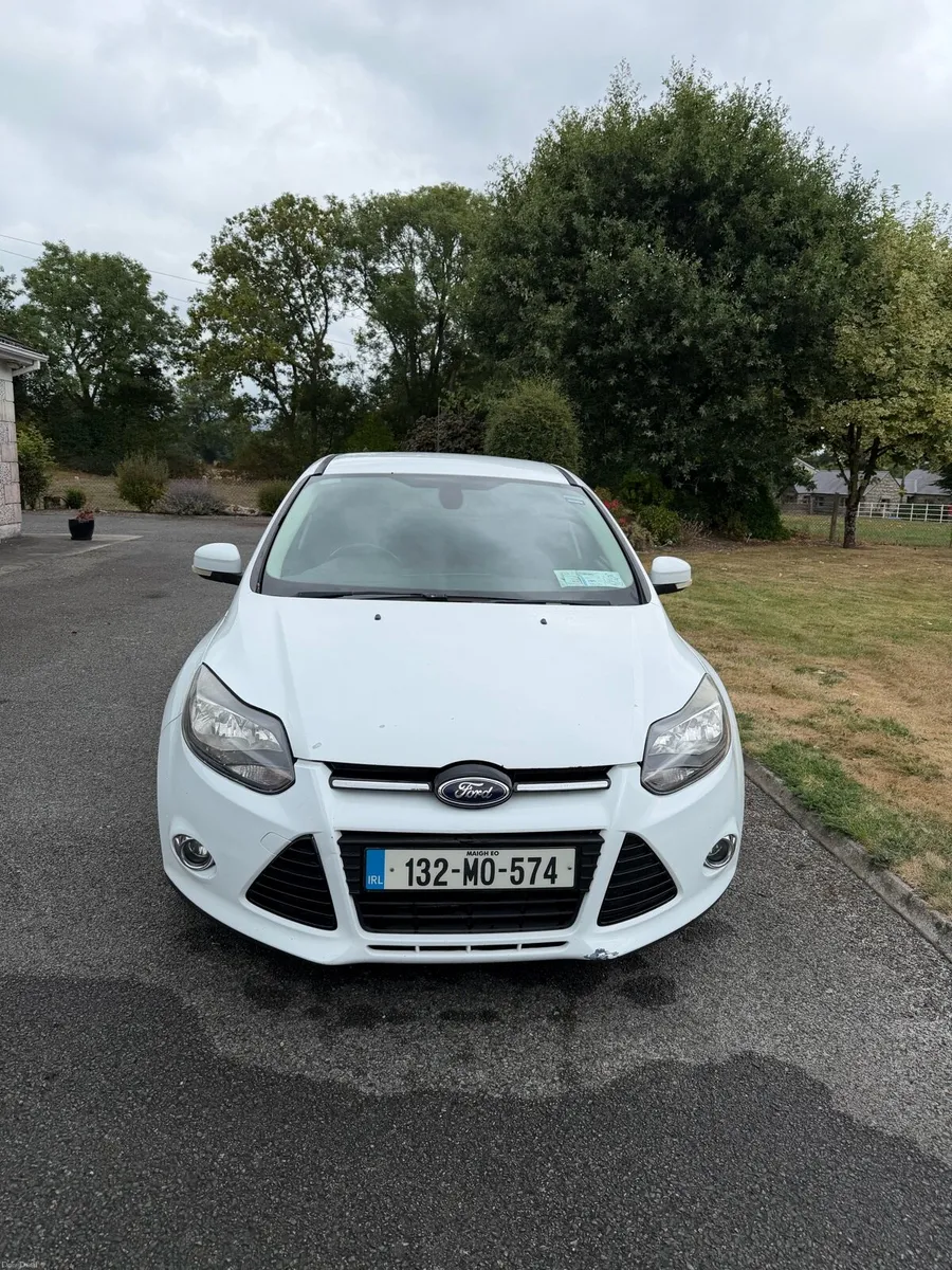 2013 Ford Ford Titanium - Image 2