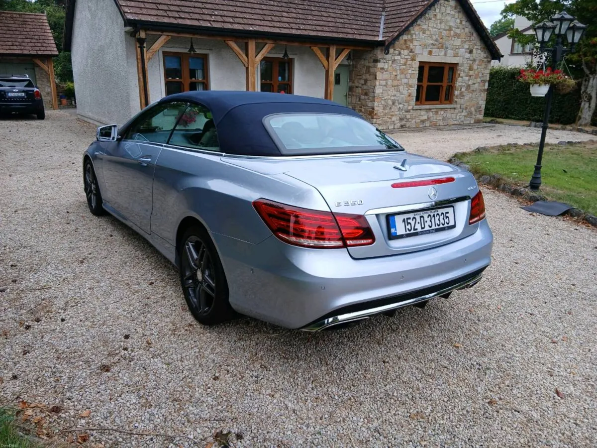 Mercedes E 350 AMG LINE CONVERTIBLE LOW MILEAGE. - Image 3