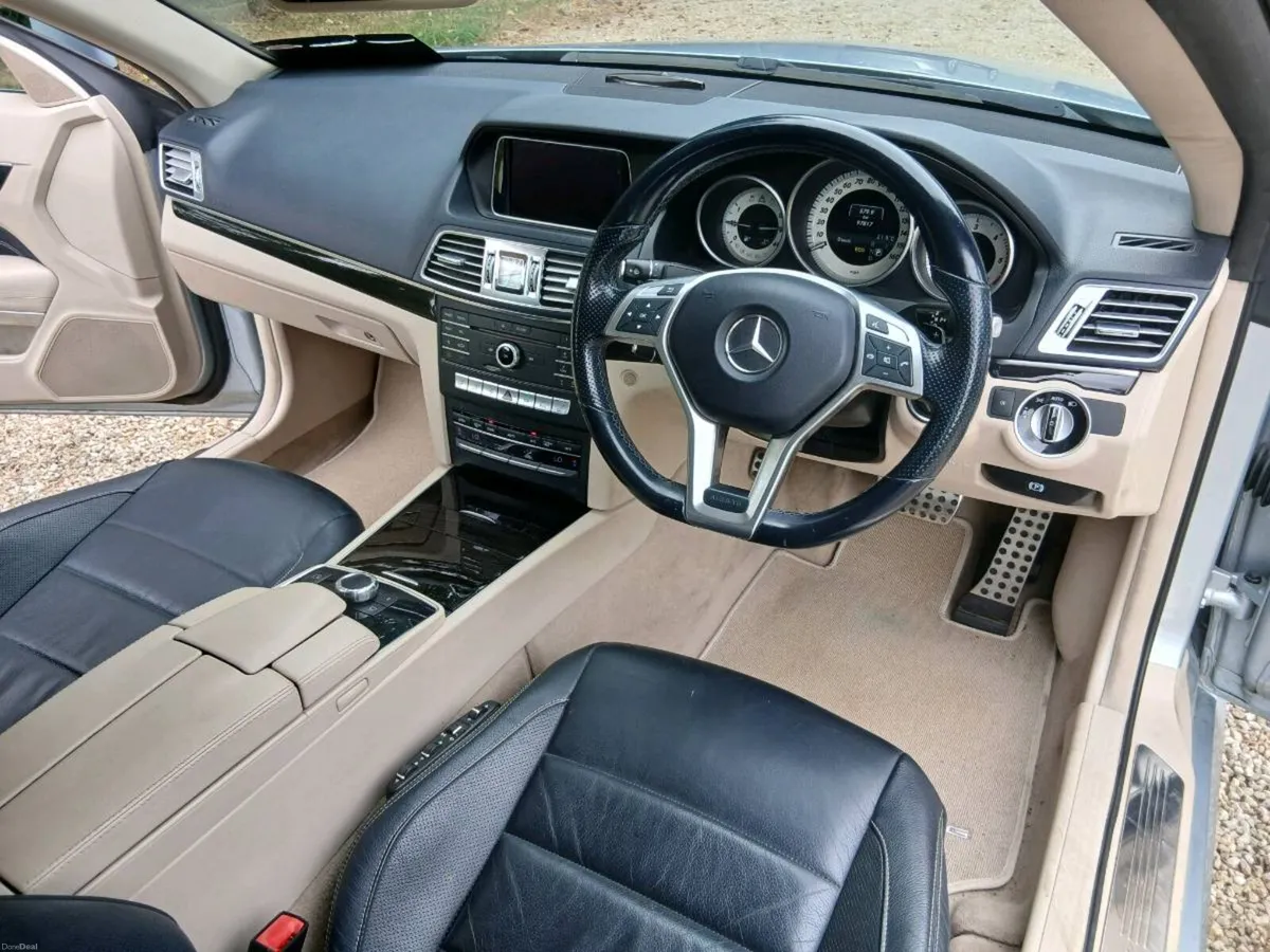 Mercedes E 350 AMG LINE CONVERTIBLE LOW MILEAGE. - Image 5