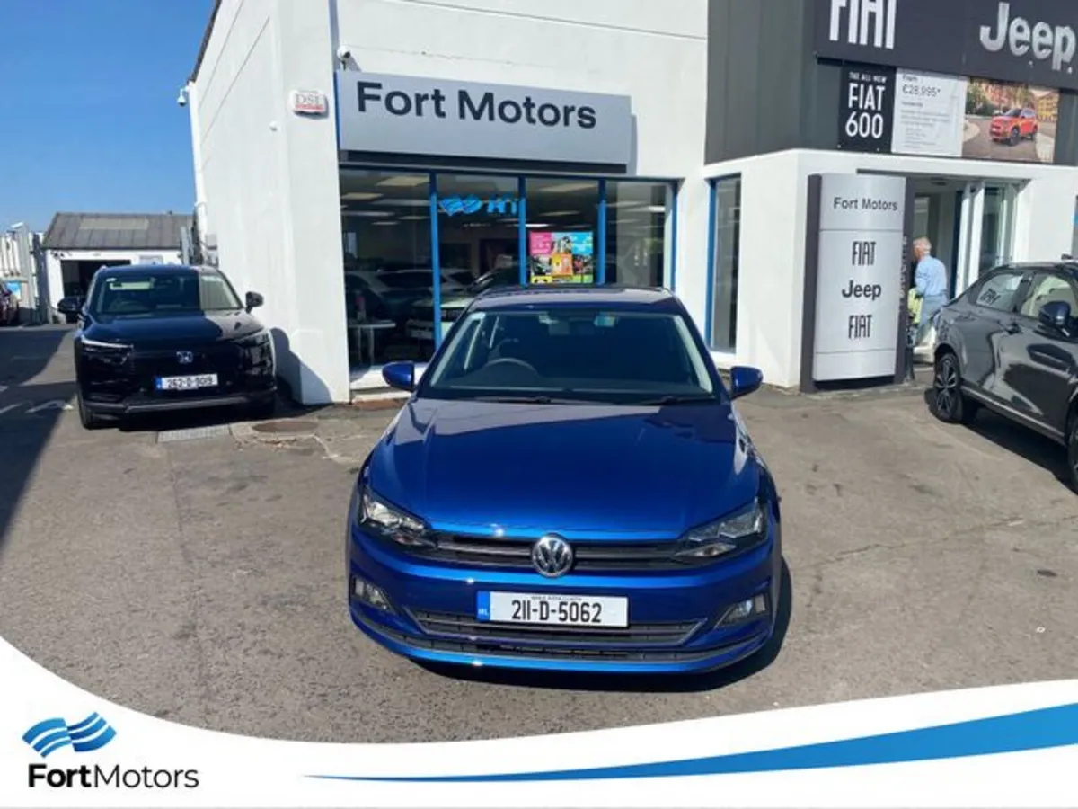 Volkswagen Polo TRENDLINE , 1.0 Petrol , Manual , - Image 6