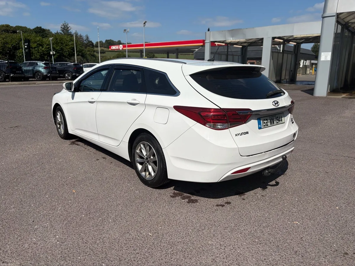 152 HYUNDAI I40 ESTATE - Image 4