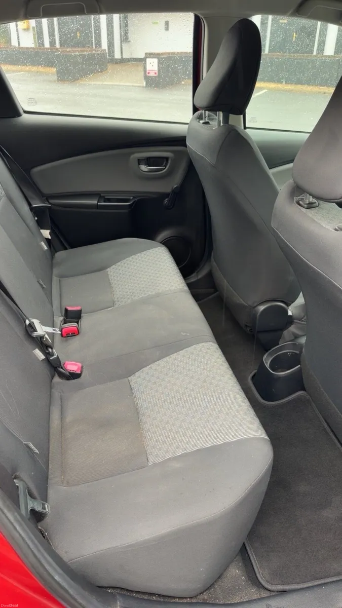 Toyota Yaris - Image 4