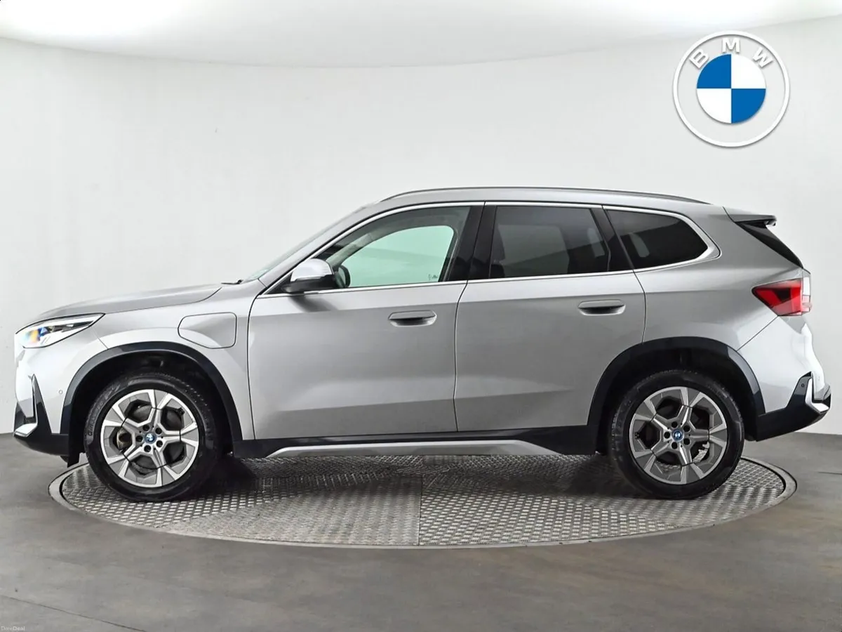 BMW X1 xDrive25e xLine - Image 3