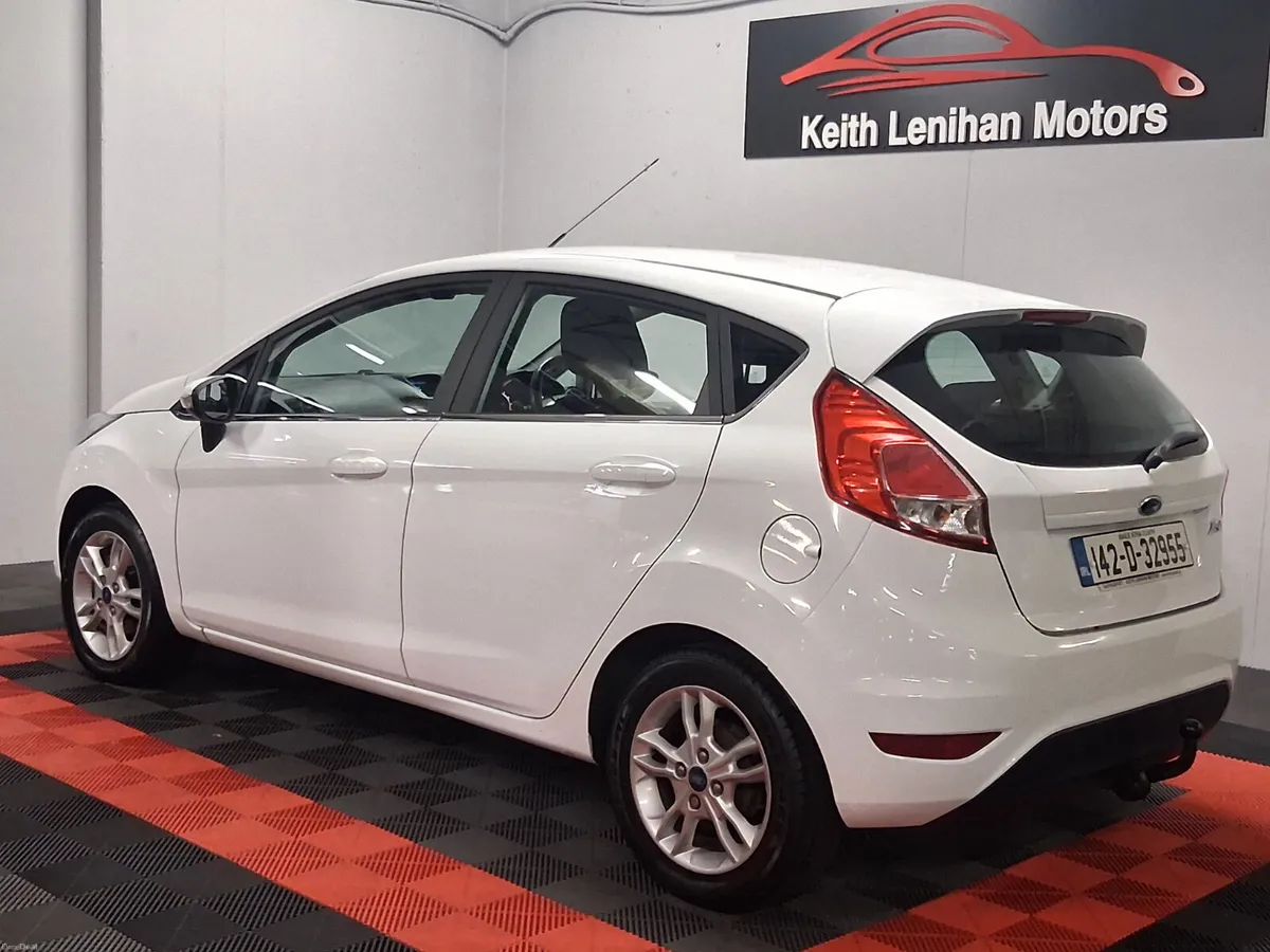 2014 Ford Fiesta 1.25 ZETEC - Image 3