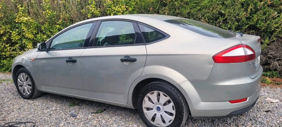 Ford mondeo - Image 4