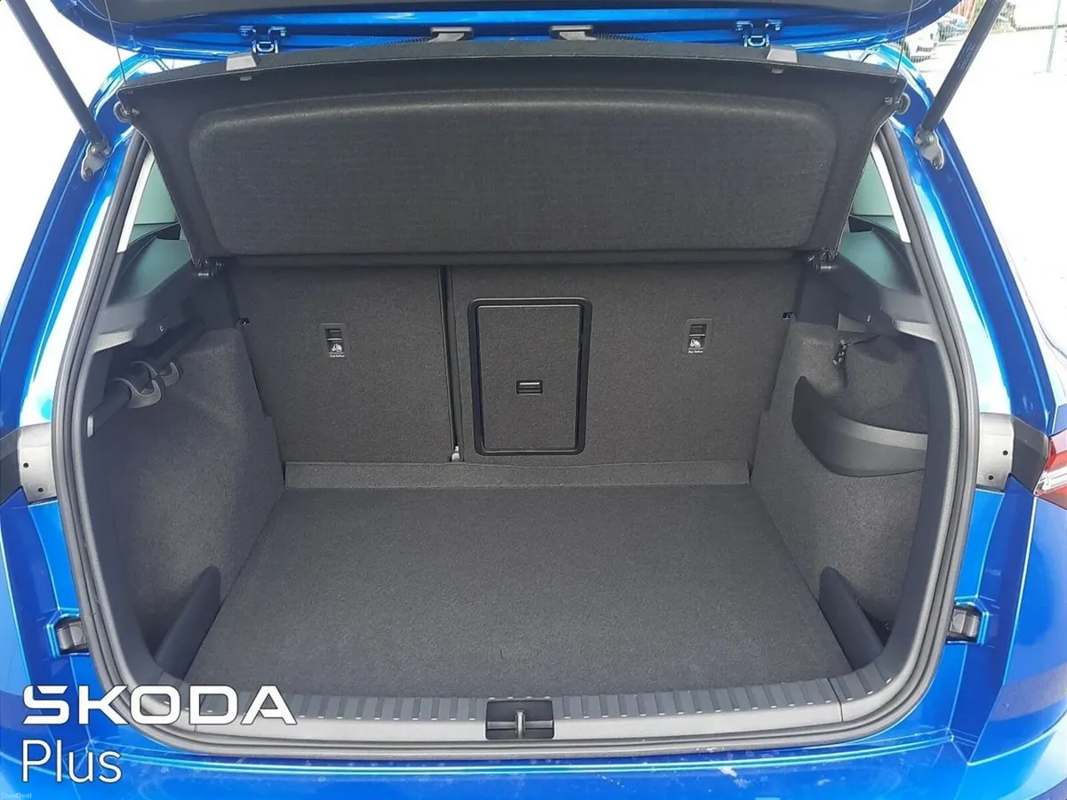 Skoda Karoq **LIKE NEW**SELECTION 2.0TDI 115HP** - Image 6