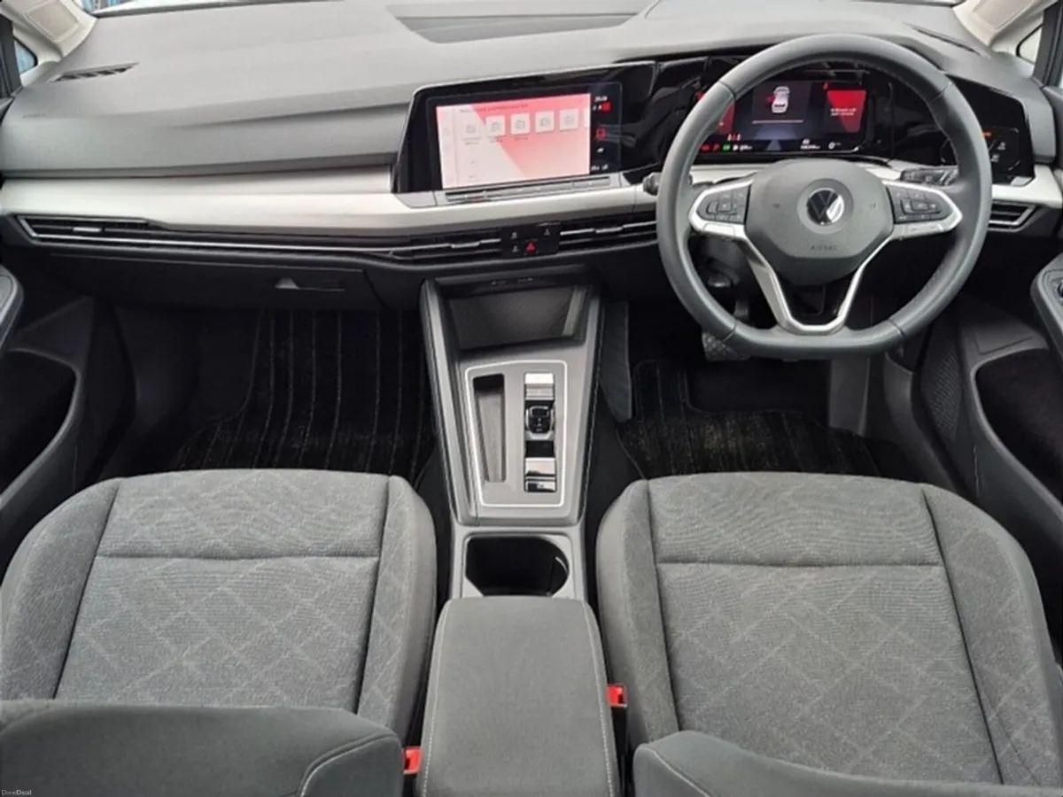 Volkswagen Golf ** ACTIVE ** AUTO ** TRINITY MOTOR - Image 2