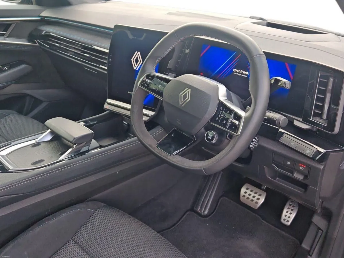 Renault Austral techno esprit Alpine E-Tech 200 Au - Image 6