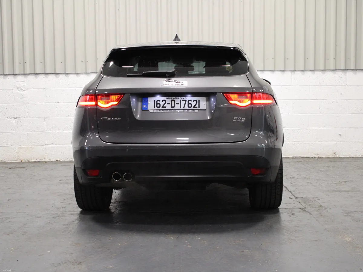 Jaguar F-Pace 2016 - Image 6