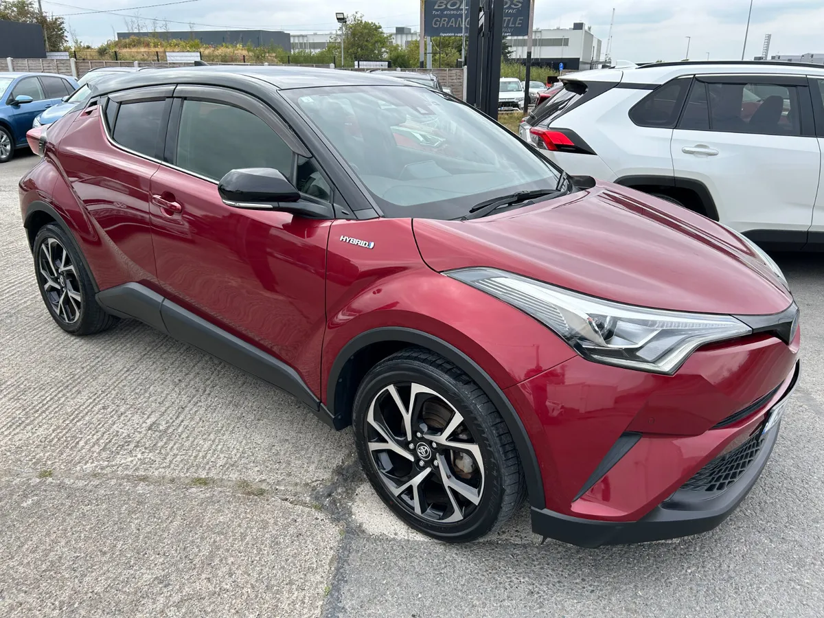 TOYOTA C-HR 2019, 1.8 HYBRID AUTO HIGH SPEC LOW KM - Image 1