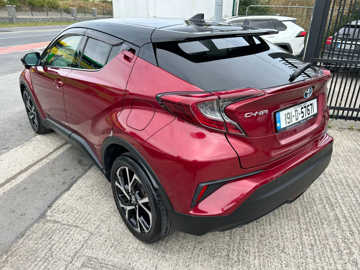 TOYOTA C-HR 2019, 1.8 HYBRID AUTO HIGH SPEC LOW KM - Image 4