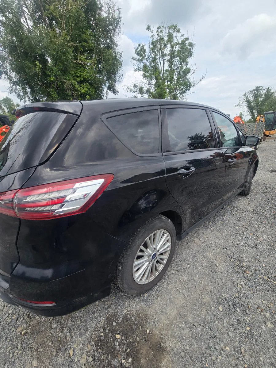 Ford S-Max 2019 - Image 6