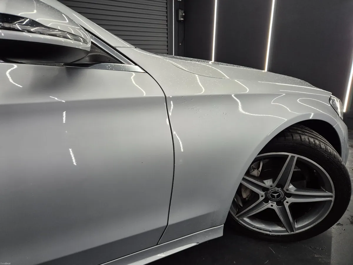 Mercedes-Benz C-Class 2018 - Image 4