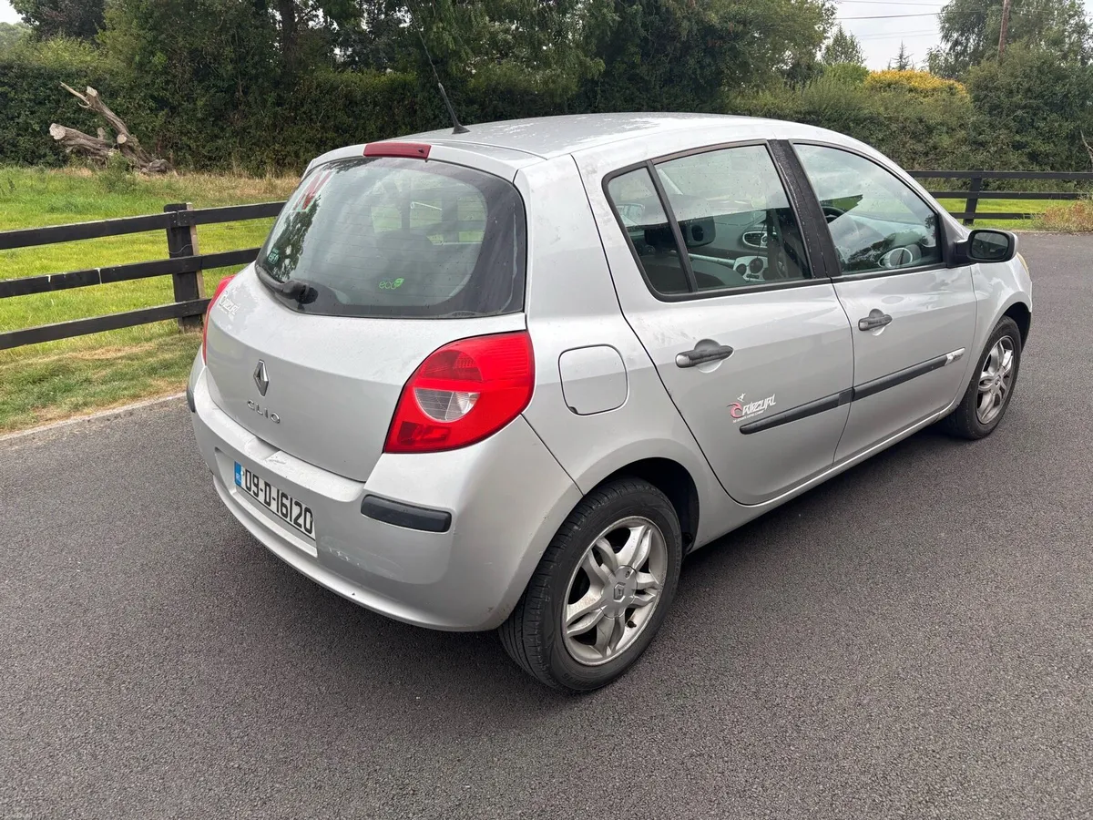 2009 Renault Clio 1.2 Rip Curl - Image 4