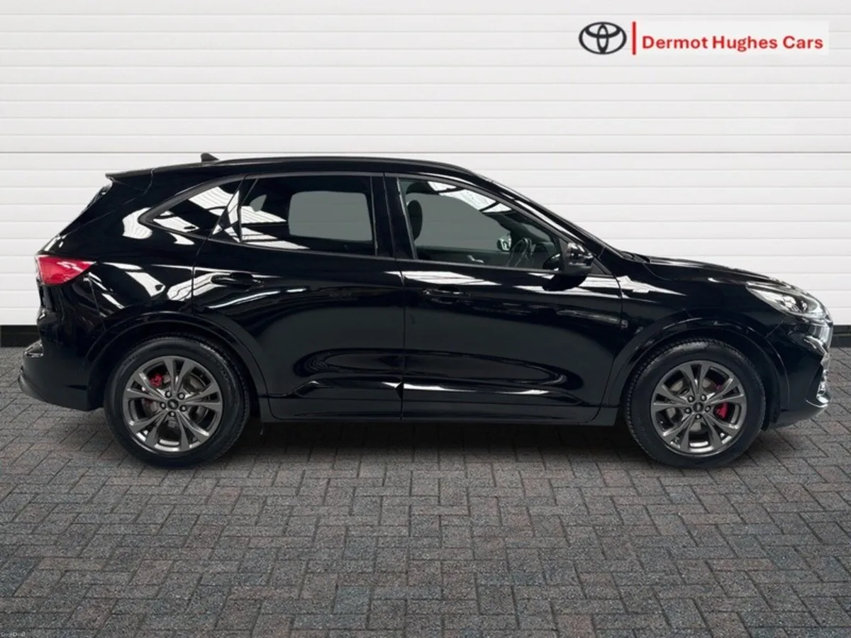 Ford Kuga ST-LINE 5DR 1.5 TD 120 S6.2 M6 4DR - Image 3
