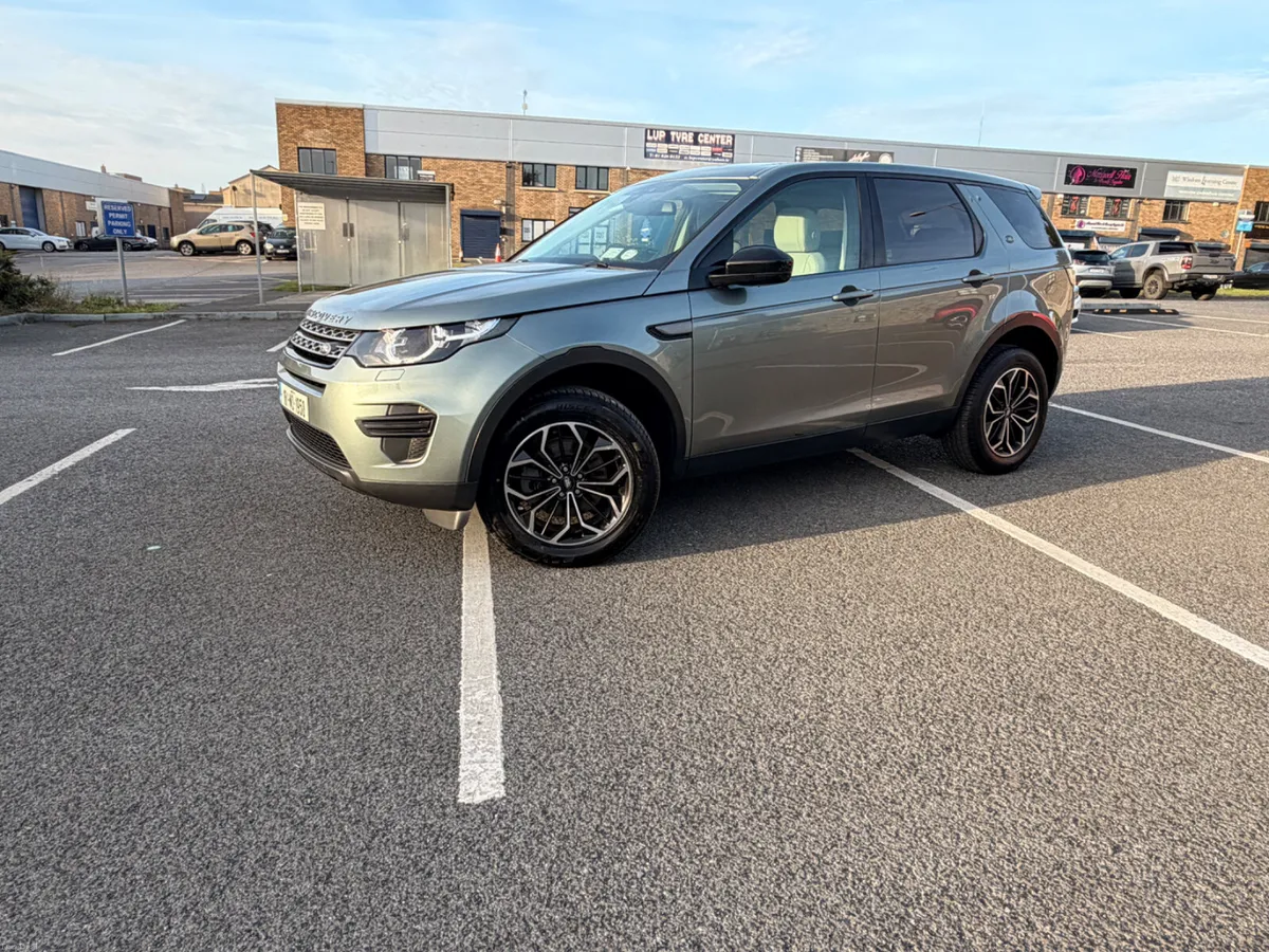 2016 Land Rover Discovery Sport 2.0D - Image 3