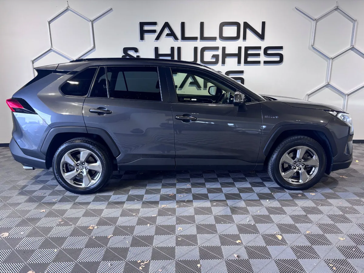 2021 TOYOTA RAV 4 RAV4 HYBRID SOL 4DR AUTO - Image 4