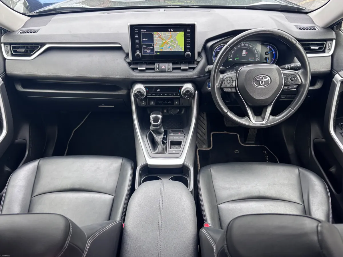2021 TOYOTA RAV 4 RAV4 HYBRID SOL 4DR AUTO - Image 2