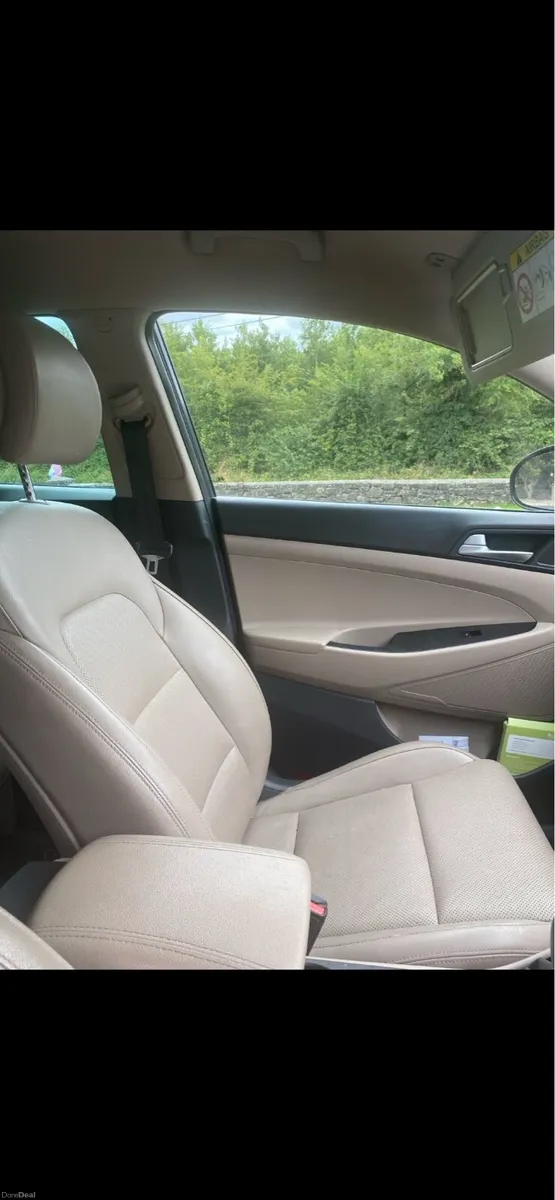 Hyundai Tucson 2017 - 1.7 Diesel - Image 6