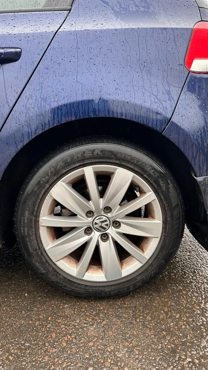 Volkswagen Golf 1.6 tdi 2010 - Image 6