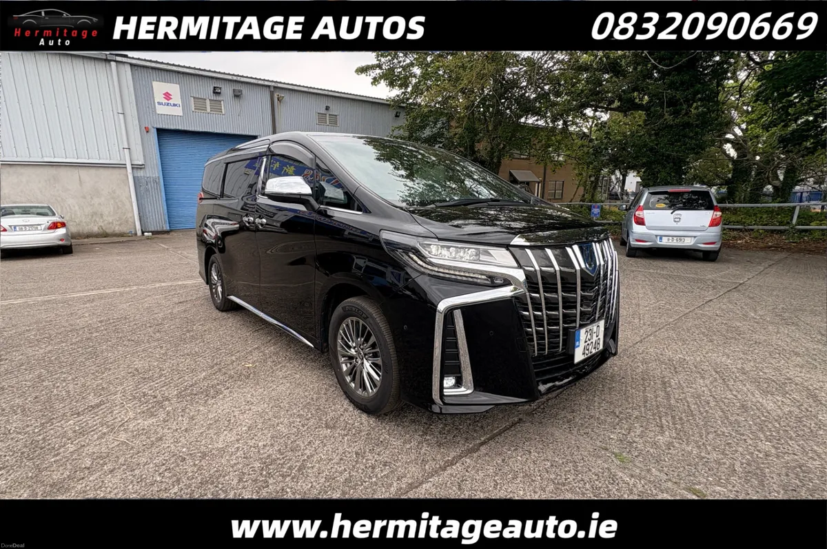 Toyota Alphard 2.5 Hybrid 2023 - Image 3