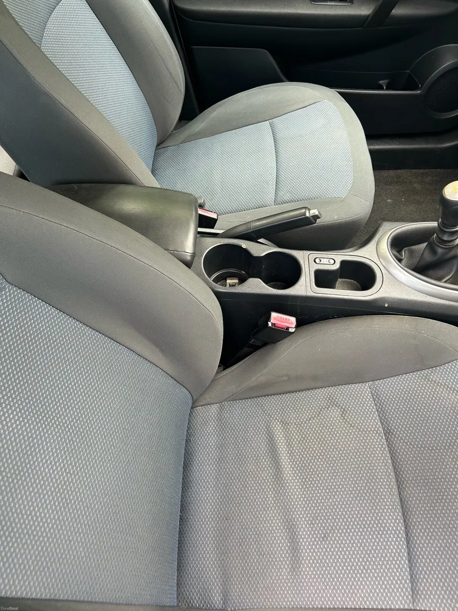 2013 Nissian QashQAI NCT 03,27 tax 04,27 - Image 5
