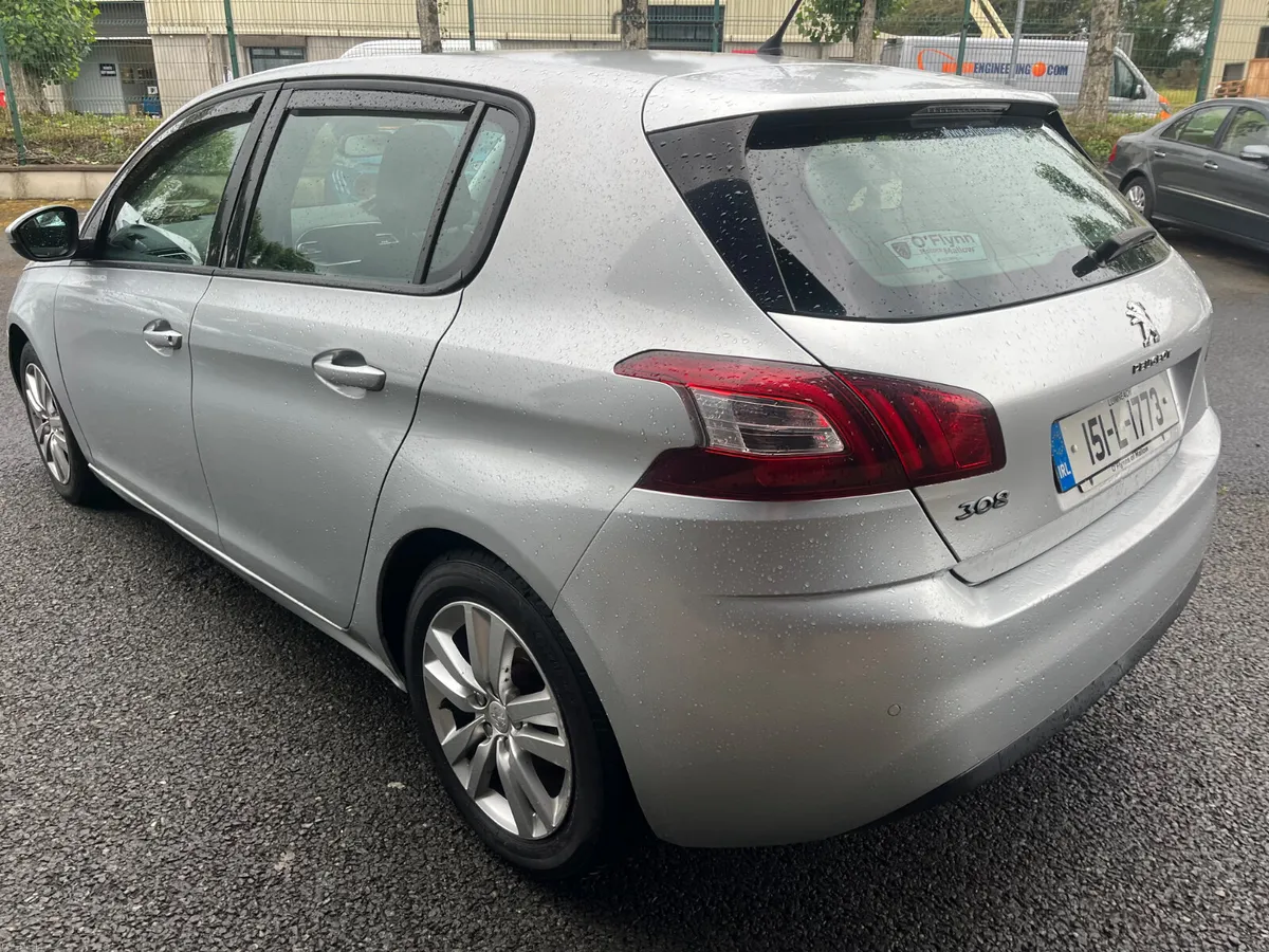 Peugeot 308 2015 - Image 4