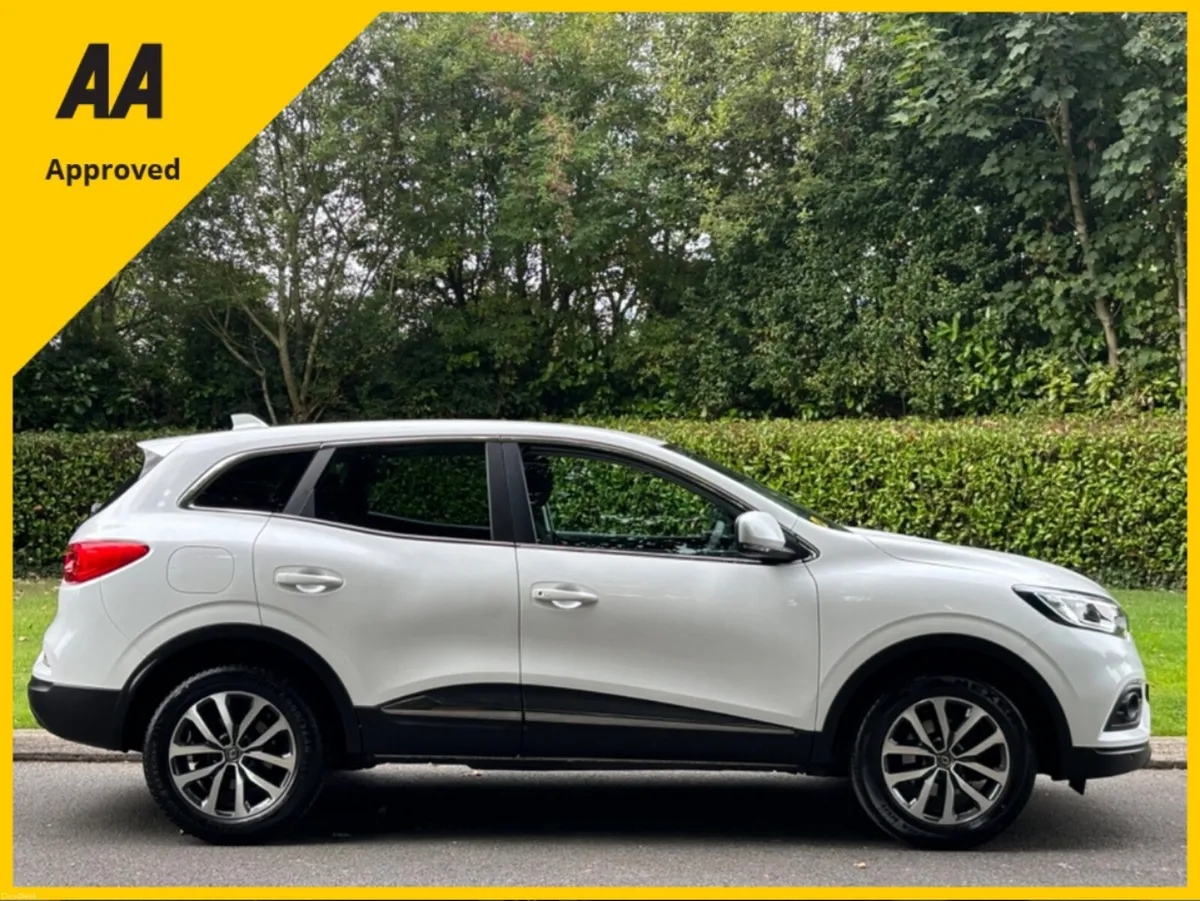 Renault Kadjar 1.3 TCE ICONIC 2021 *LOW KLMS* - Image 5
