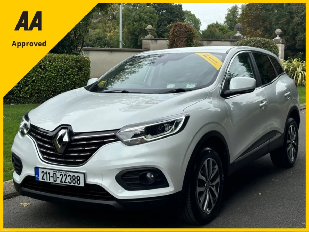 Renault Kadjar 1.3 TCE ICONIC 2021 *LOW KLMS* - Image 2