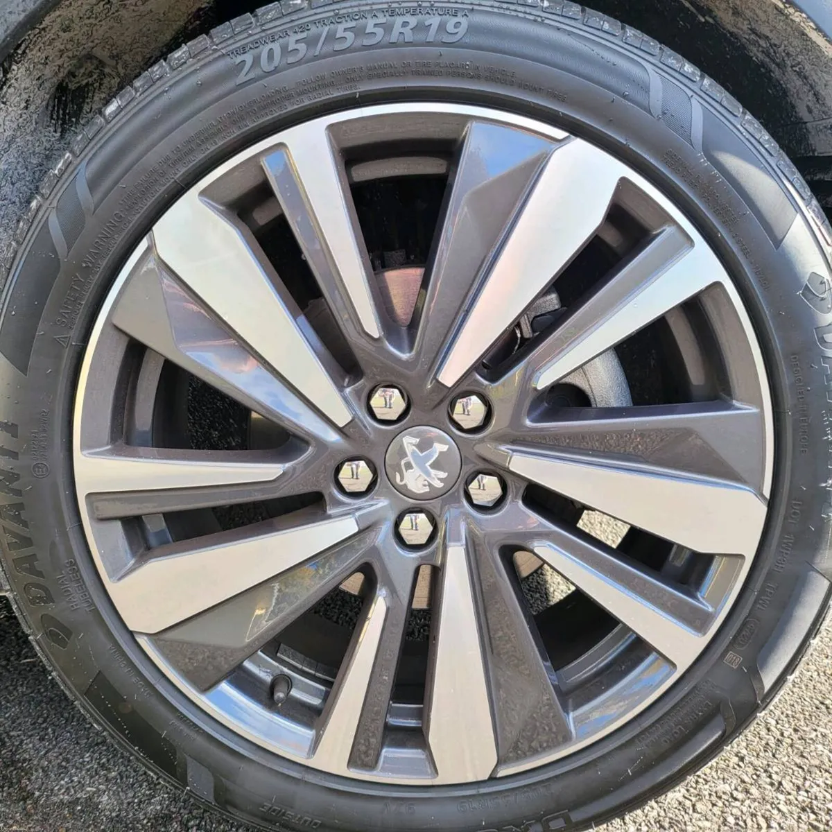 2019 Peugeot 3008 GT Line Very Low Mileage - Image 4