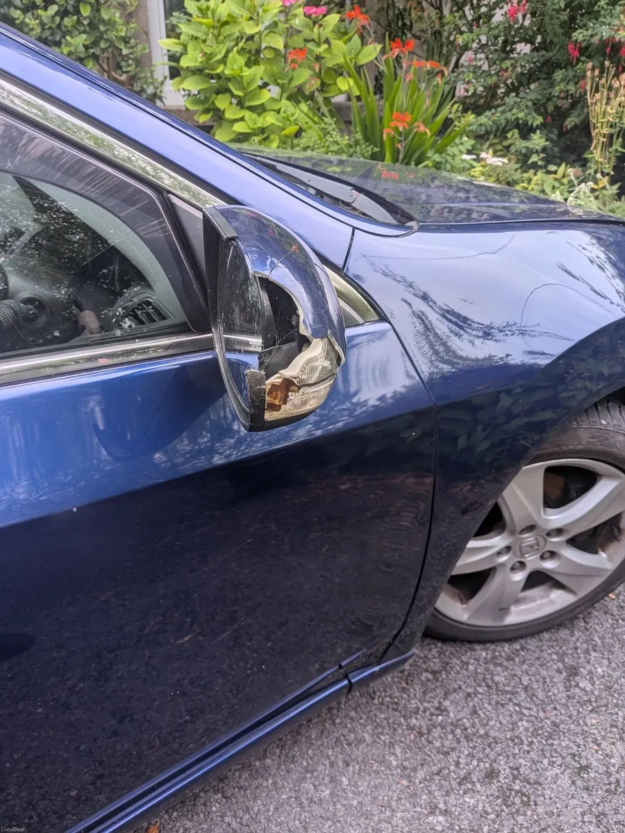 Honda Accord 2008 - Image 2