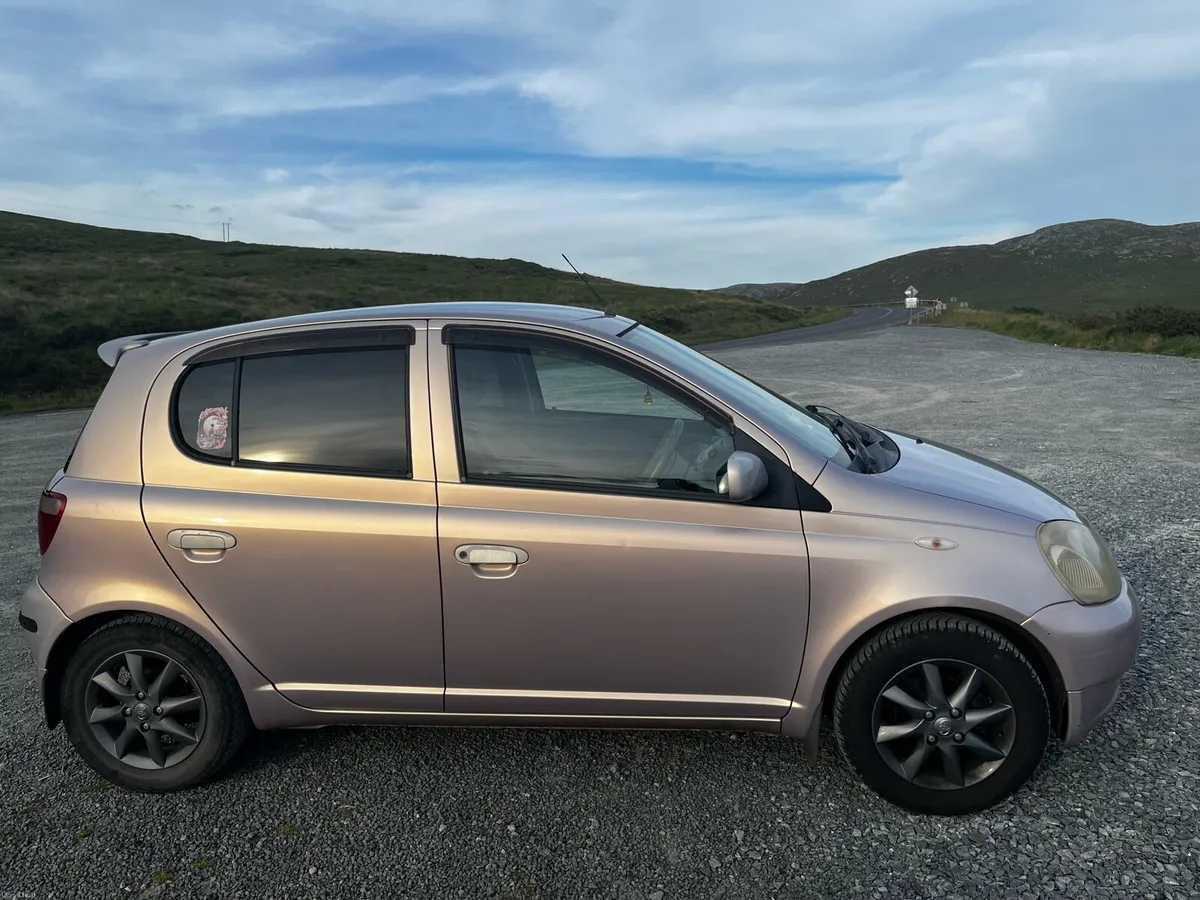 Toyota Yaris - Image 1