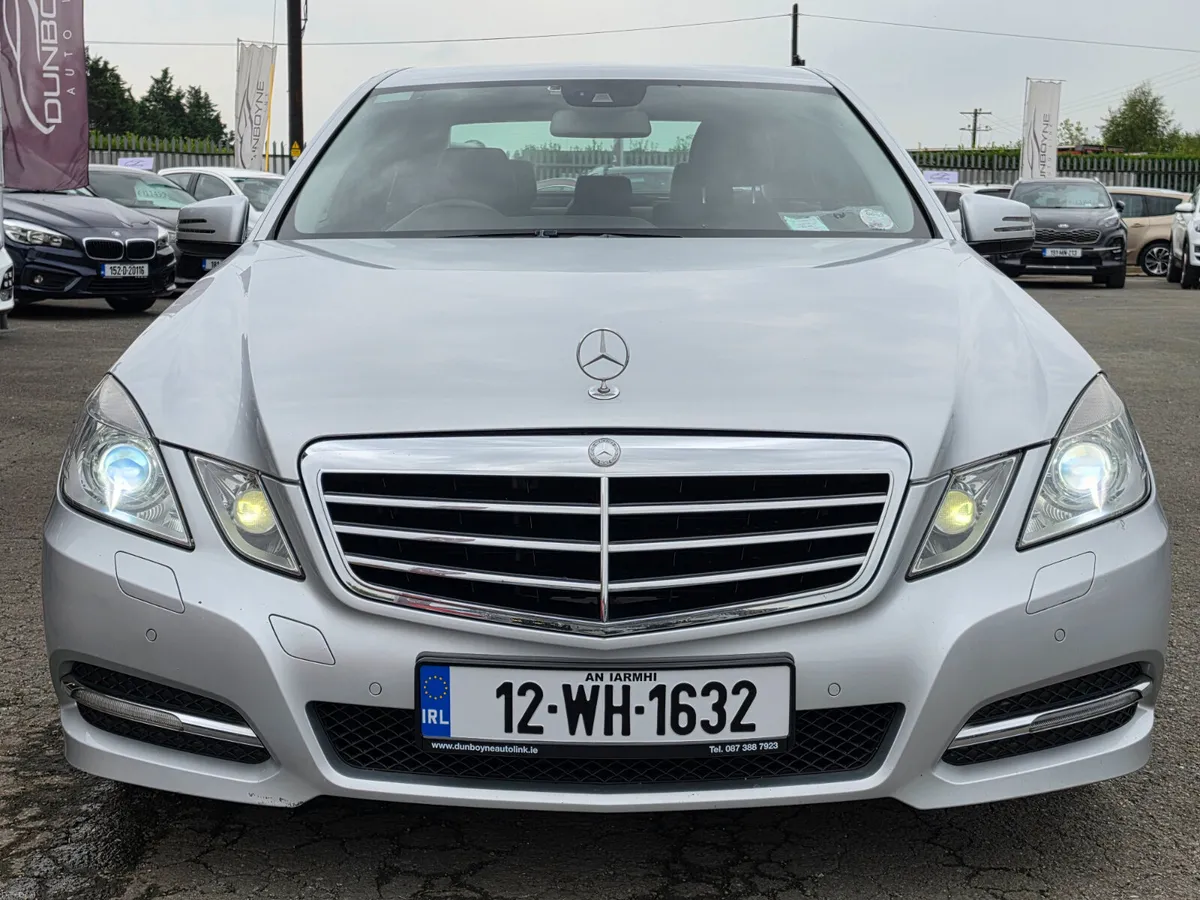 12 MERCEDES BENZ E250Cdi *AUTO*CLEAN* - Image 2
