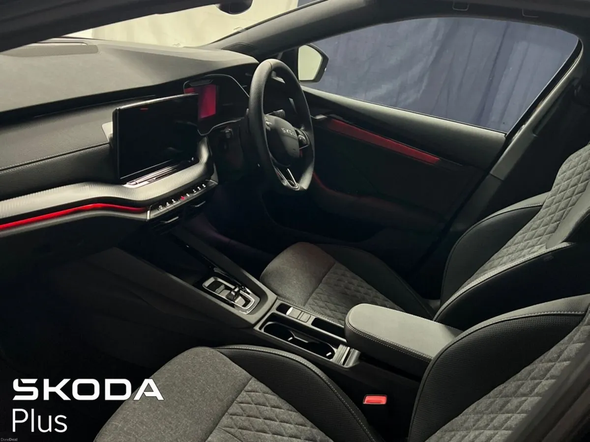 Skoda Octavia Sportline 2.0TDI 150HP DSG - Image 4