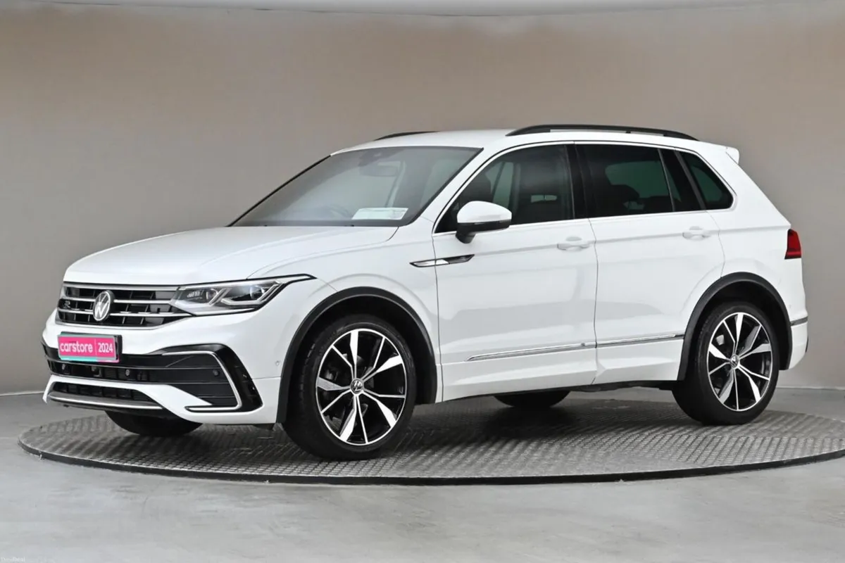 Volkswagen Tiguan 2.0 TDI 6SPD 150HP R-LINE - Image 4