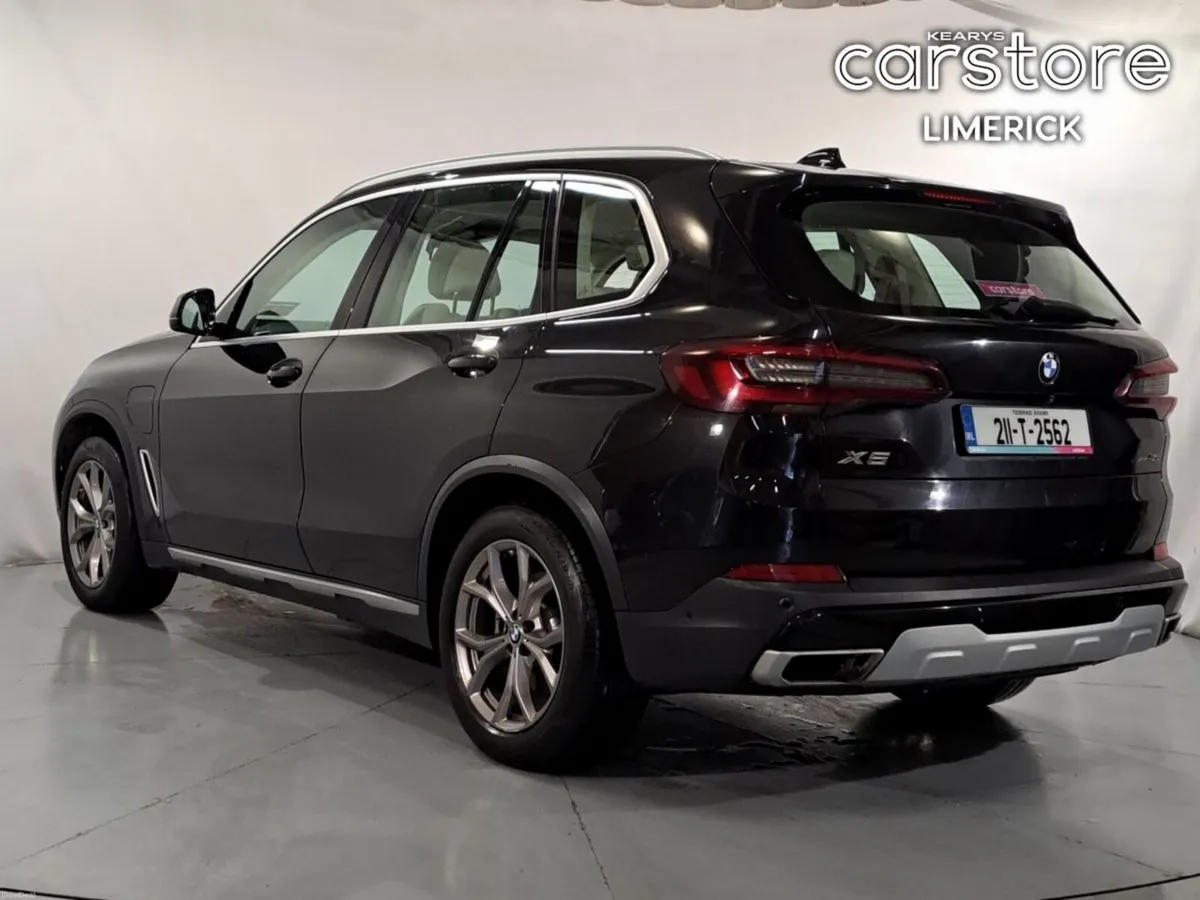 BMW X5 xDrive45e xLine - Image 5
