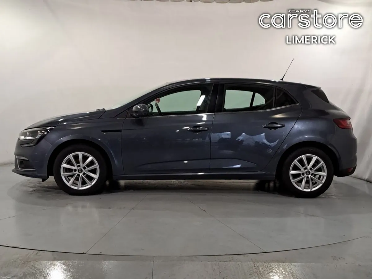Renault Megane 1.3TCe 140 GPF PLAY - Image 6