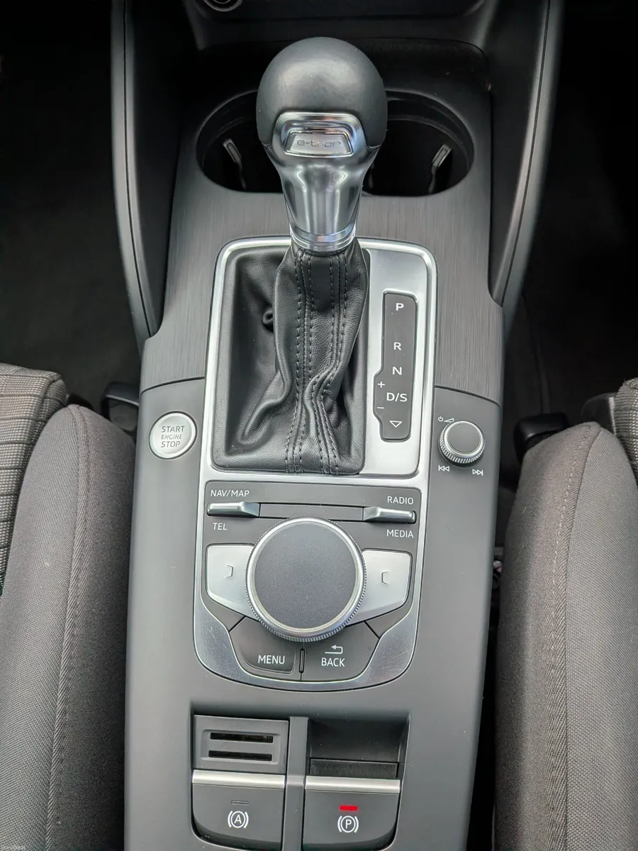 2018 Audi A3 e-tron | Hybrid | Automatic - Image 4