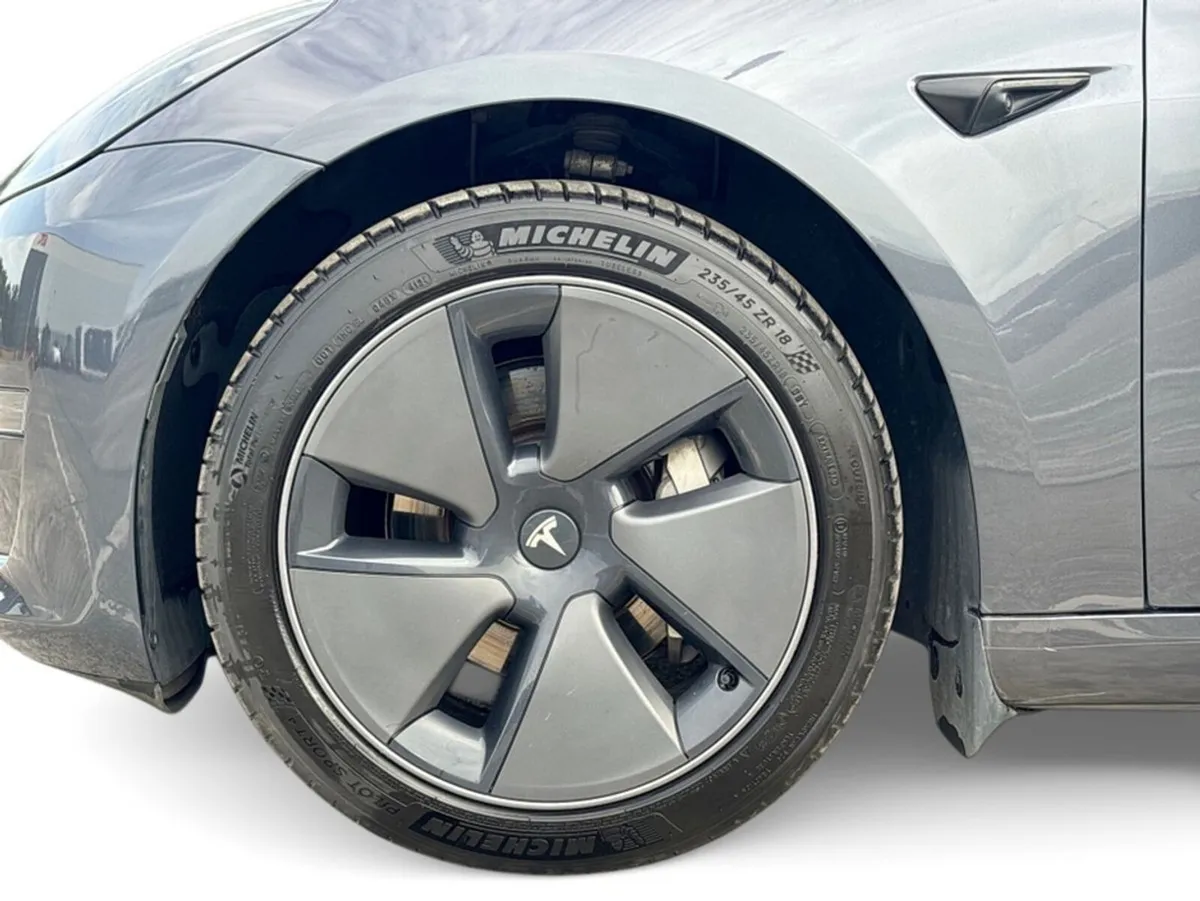 Tesla Model 3 LONG RANGE RWD - Image 4