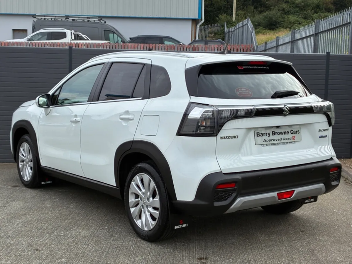 Suzuki SX4 S-Cross 1.4 BOOSTERJET MIL MOTION 5DR - Image 4