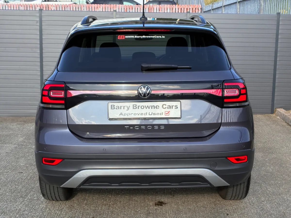 Volkswagen T-Cross BLACK EDITION TSI - Image 5